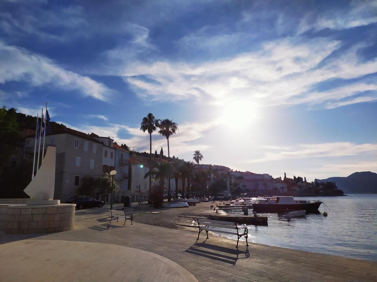 Apartments Rafaela Korcula Town Bagian luar foto